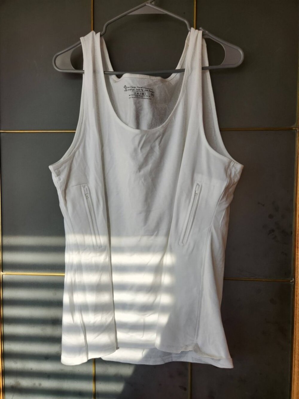 Clever Travel Companion Tank Top – 2 Hidden Pockets Travel Tank XXXL